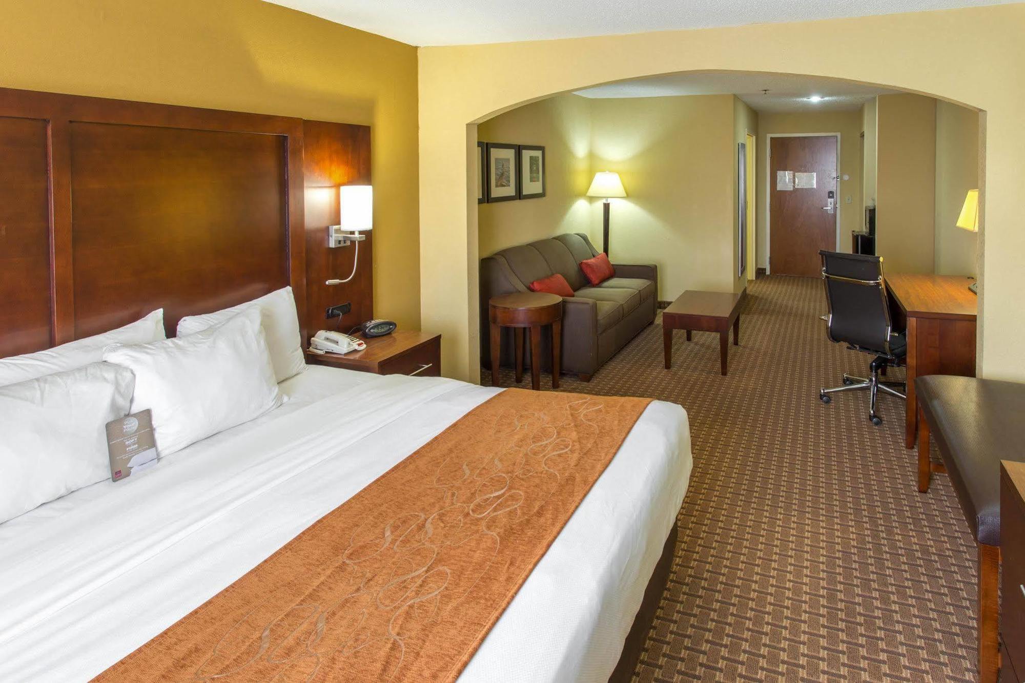 Comfort Suites Port Allen - Baton Rouge Exterior foto